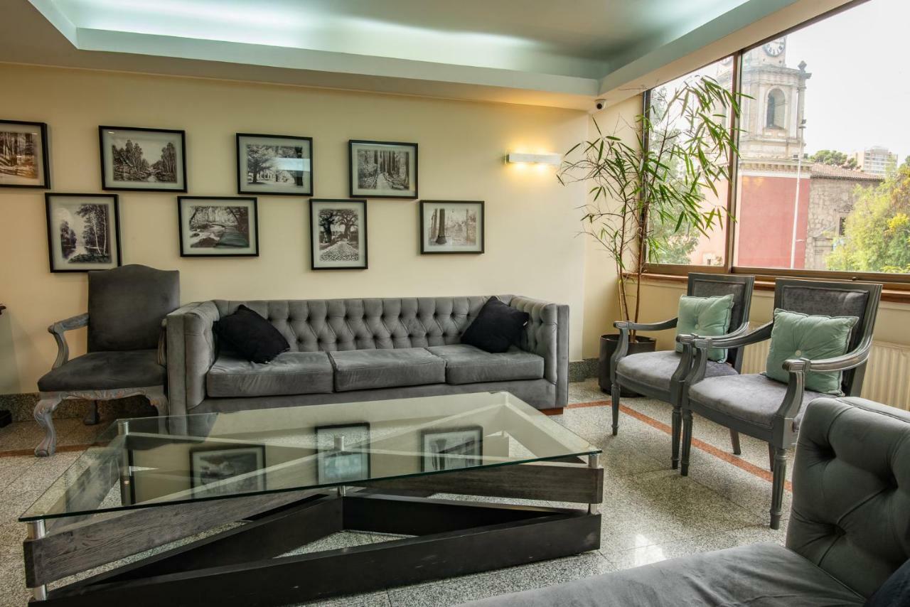Hotel Libertador 산티아고 외부 사진